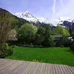 Feriehus Fuer 10 Personen In Chaonix-mont-blanc- Franzoesische Alpen - Savoyer Alpen By Interhome *